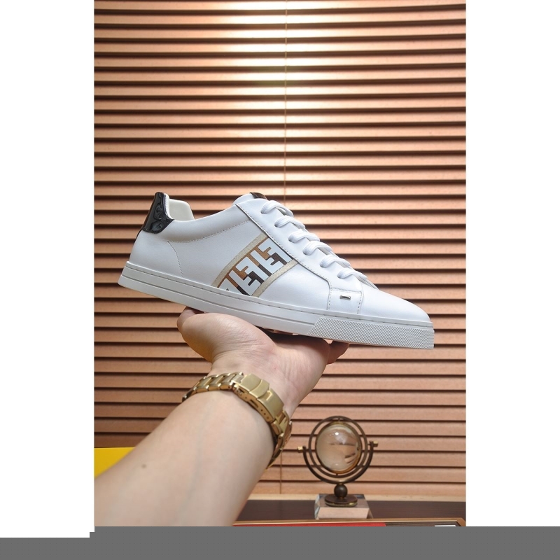 G*u*i sneakers